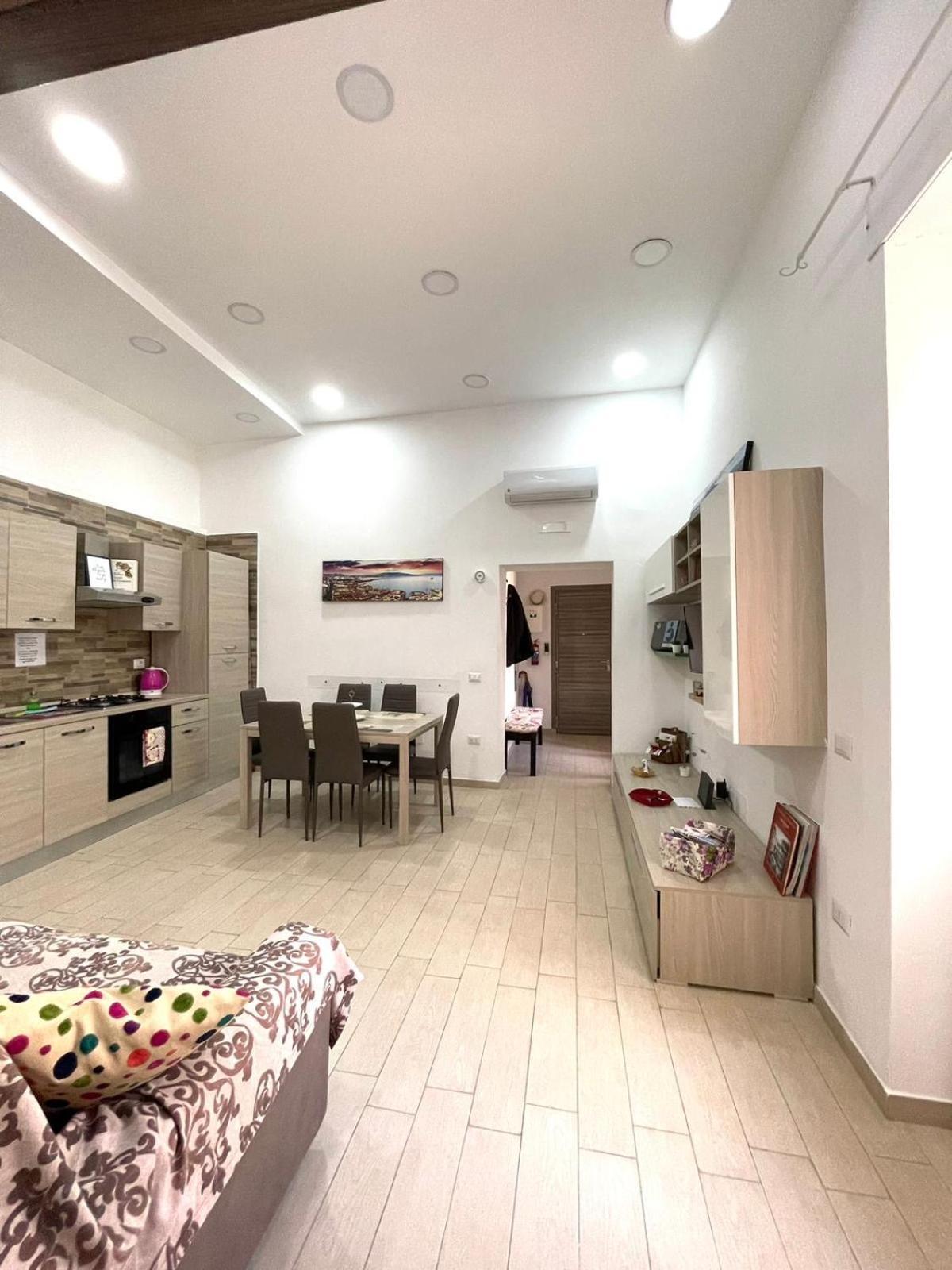 Ginevra'S Apartment Naples Exterior photo