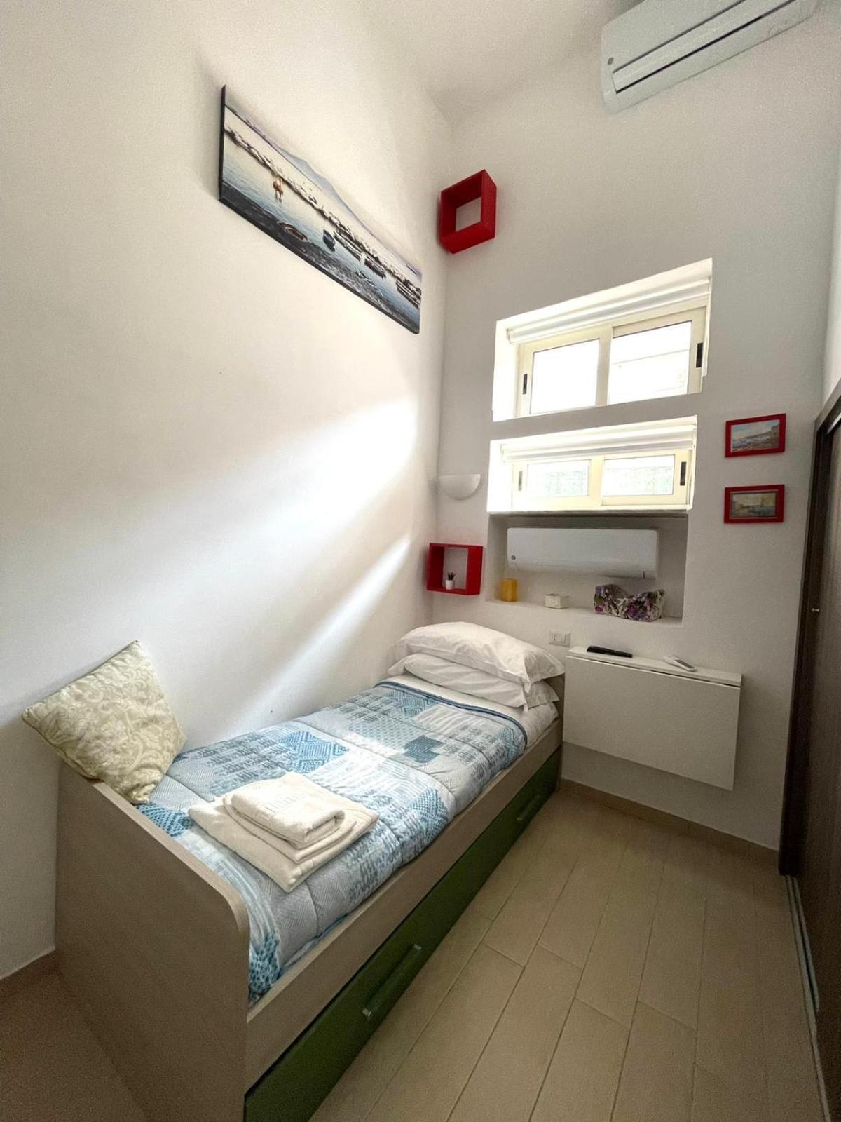 Ginevra'S Apartment Naples Exterior photo